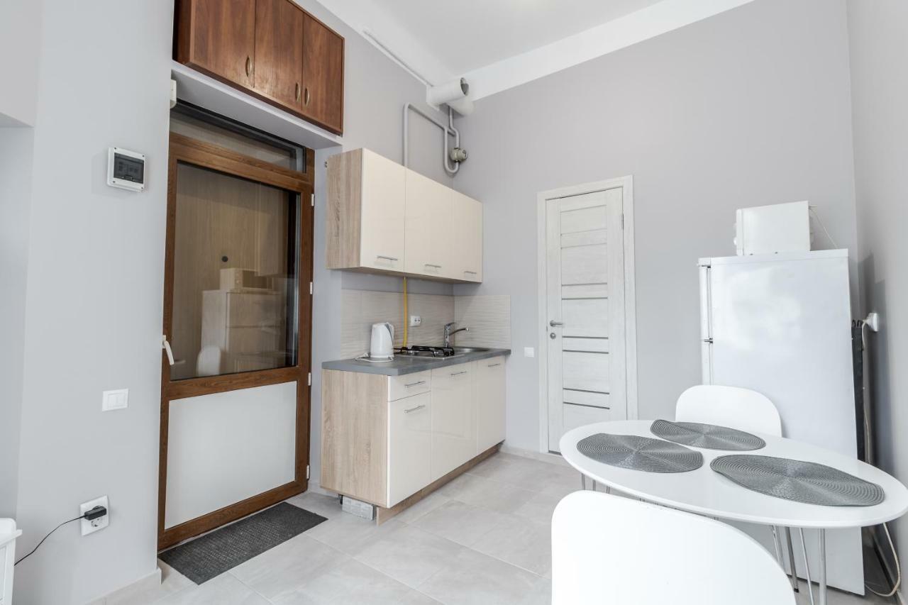 Midwheel Apartment 9 ลวีฟ ภายนอก รูปภาพ